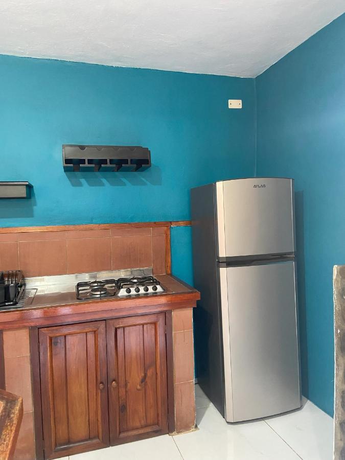 Bungalows Malu Кахуита Екстериор снимка