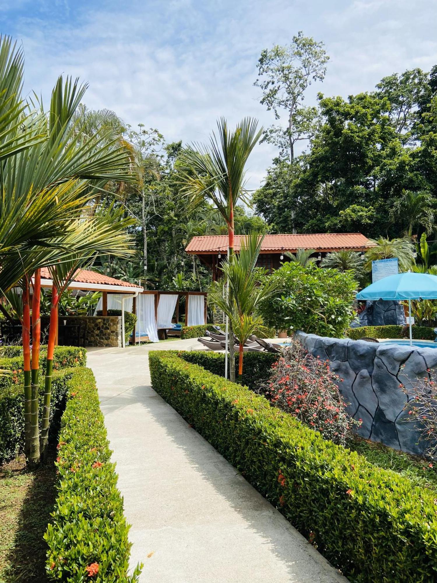 Bungalows Malu Кахуита Екстериор снимка