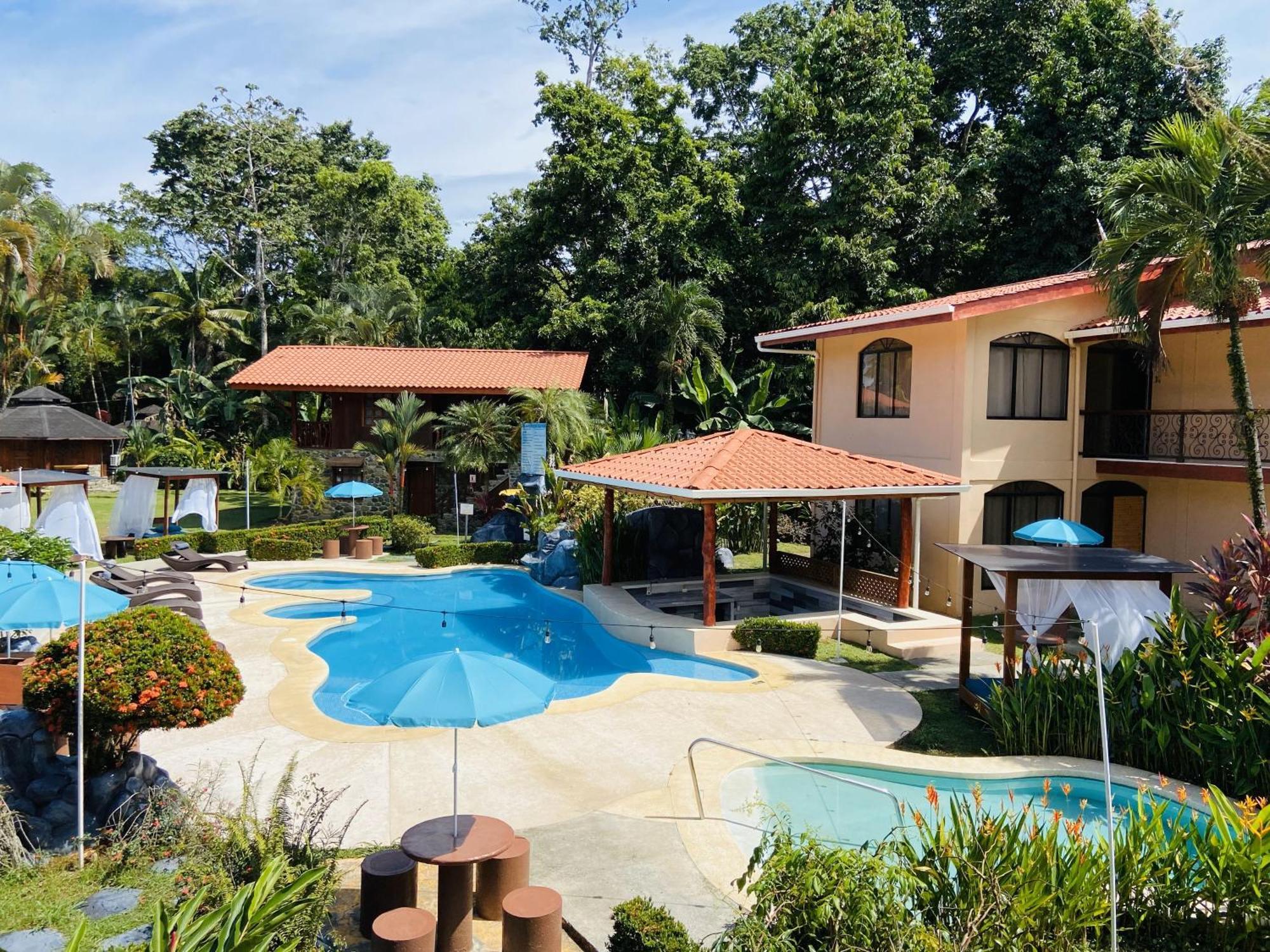 Bungalows Malu Кахуита Екстериор снимка